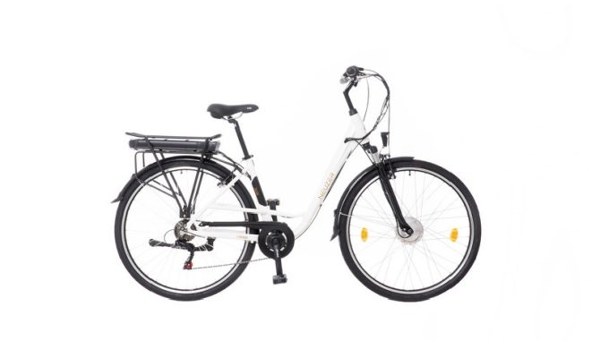 Neuzer E-Trekking Zagon női 17 MXUS teleszkópos villával matt fehér/arany- fekete 