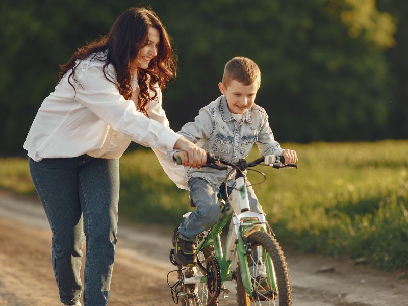 Első bringa a gyereknek - mikor érett rá?