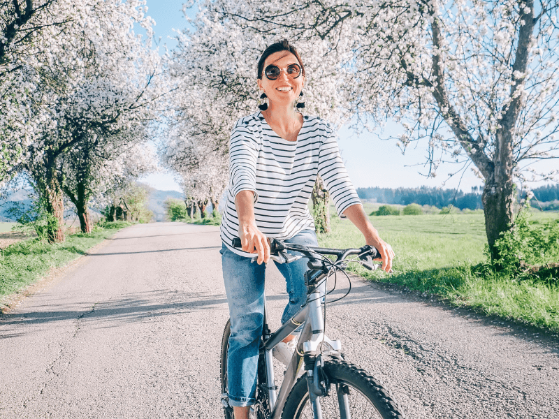 Hogyan hat egészségünkre a rendszeres kerékpározás?