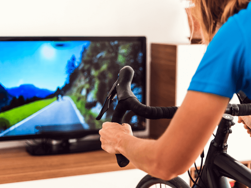 Eleged van a hidegből és az esőből? Kerékpározz otthon!