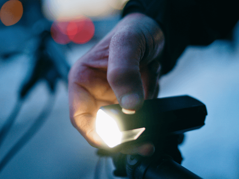 Milyen kerékpár világítást válassz a biztonságos közlekedéshez?